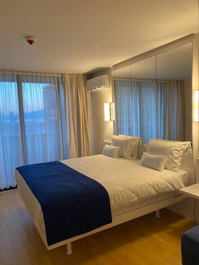 Orbi City Luxury Studio Harbour And Sea View Батумі Екстер'єр фото